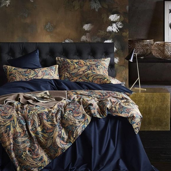 Boho Bliss: Paisley Floral Duvet Cover Set with Pillowcases